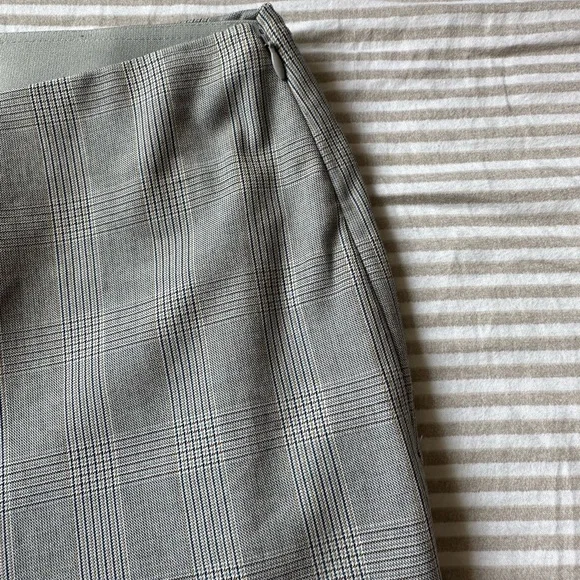 Sunday Best Pant - Picture 4 of 4